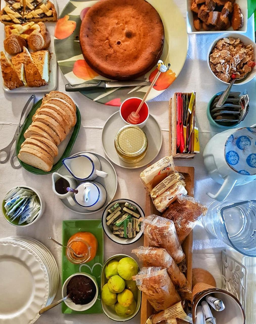 Il Giardino Dei Frati Bed & Breakfast Roncofreddo Exterior photo